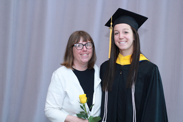 Alumnae Legacies -- Janice Zach Townsend 1979, Aunt of Abby Zach 2015